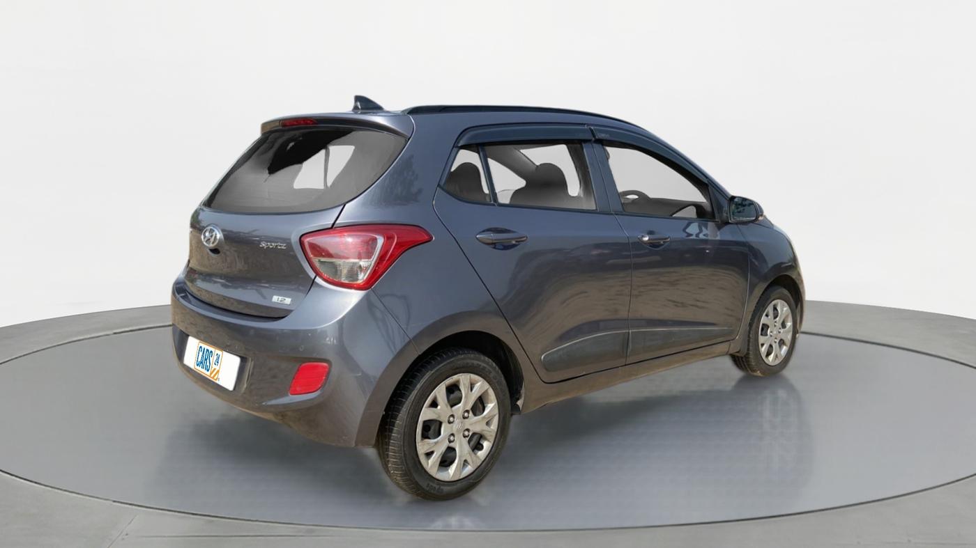 2016 Hyundai Grand i10 SPORTZ 1.2 KAPPA VTVT, Petrol, Manual, 18,499 km, Right Back Diagonal