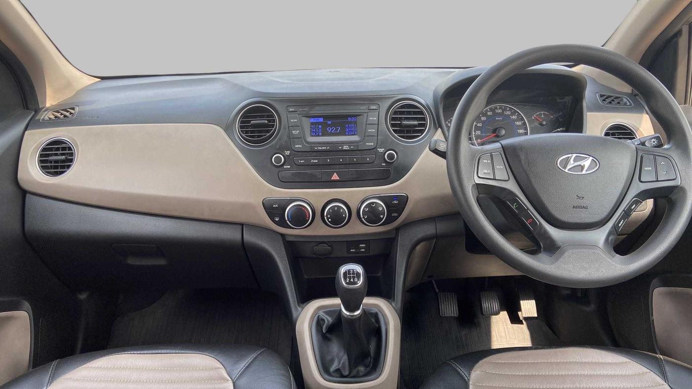 2016 Hyundai Grand i10 SPORTZ 1.2 KAPPA VTVT, Petrol, Manual, 18,499 km, Dashboard