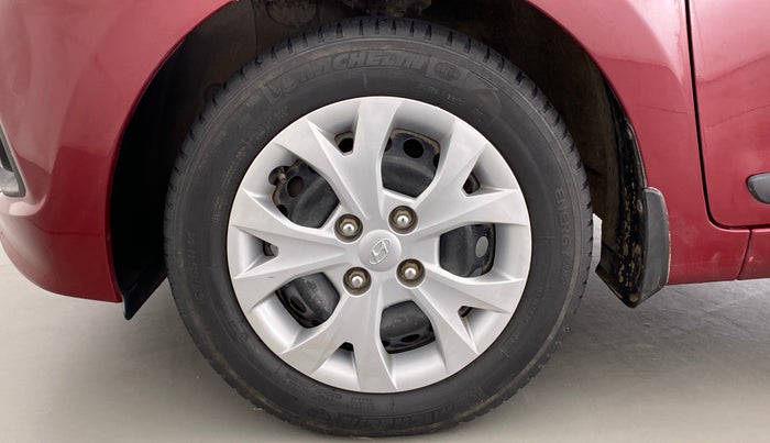 2013 Hyundai Grand i10 SPORTZ 1.1 CRDI, Diesel, Manual, 88,117 km, Left Front Wheel