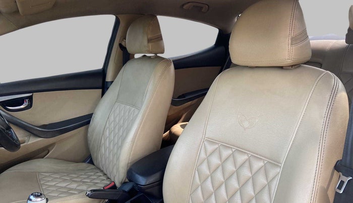 2013 Hyundai New Elantra S 1.8 MT, Petrol, Manual, 44,995 km, Right Side Front Door Cabin