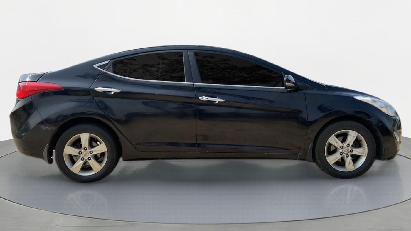 2013 Hyundai New Elantra S 1.8 MT, Petrol, Manual, 44,995 km, Right Side View