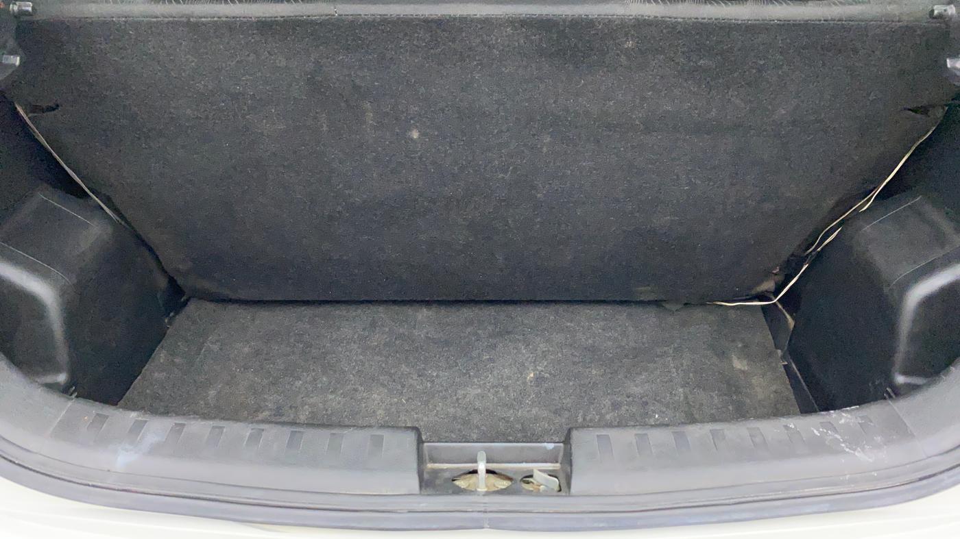 2013 Maruti Swift VXI D, Petrol, Manual, 98,529 km, Boot Inside