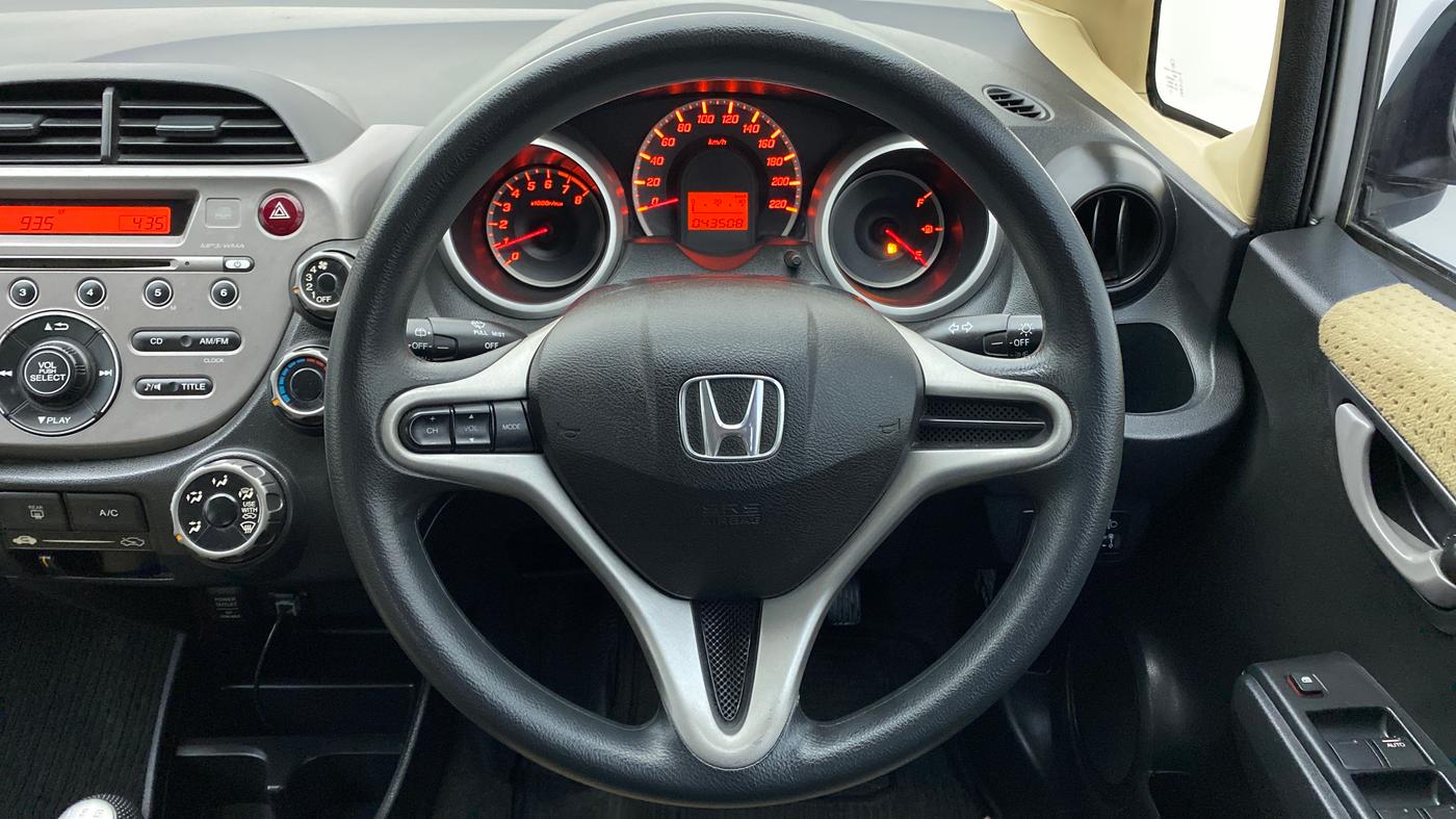 2012 Honda Jazz 1.2 SELECT I VTEC, Petrol, Manual, 43,571 km, Steering Wheel Close Up