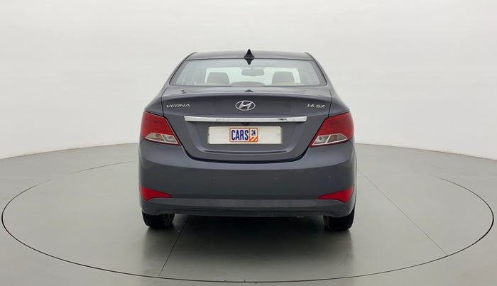 2016 Hyundai Verna FLUIDIC 1.6 VTVT S AT, Petrol, Automatic, 94,196 km, Back/Rear