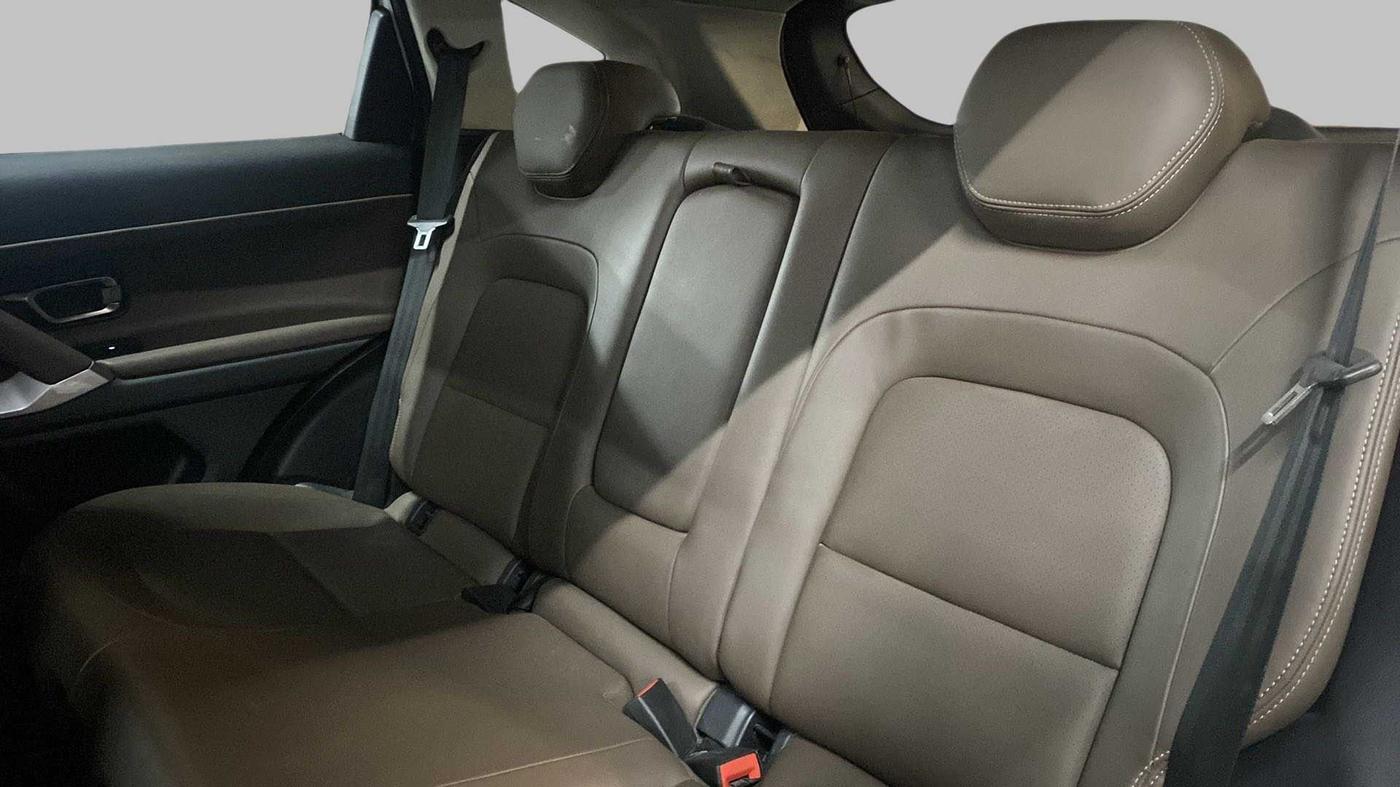2019 Tata Harrier XZ 2.0L Kryotec, Diesel, Manual, 95,140 km, Right Side Rear Door Cabin