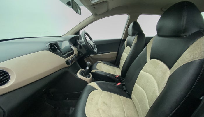 2014 Hyundai Xcent S 1.2 OPT, Petrol, Manual, 49,390 km, Right Side Front Door Cabin