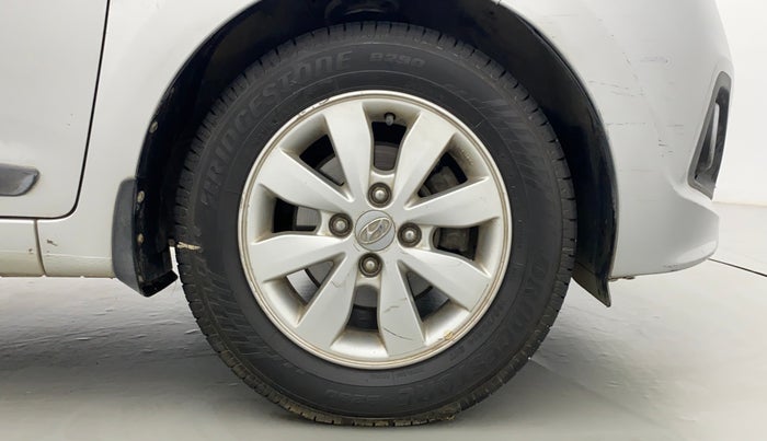 2014 Hyundai Xcent S 1.2 OPT, Petrol, Manual, 49,390 km, Right Front Wheel
