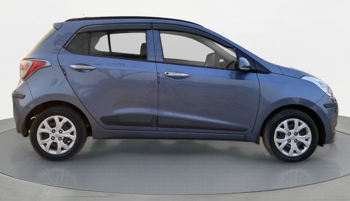 2015 Hyundai Grand i10 SPORTZ 1.2 KAPPA VTVT, Petrol, Manual, 49,430 km, Right Side View