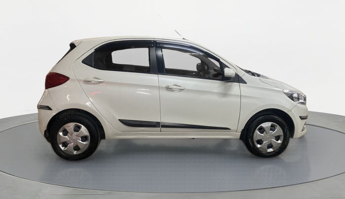 2018 Tata Tiago XZ 1.2 REVOTRON, Petrol, Manual, 38,892 km, Right Side View