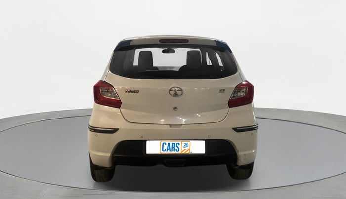 2018 Tata Tiago XZ 1.2 REVOTRON, Petrol, Manual, 38,892 km, Back/Rear