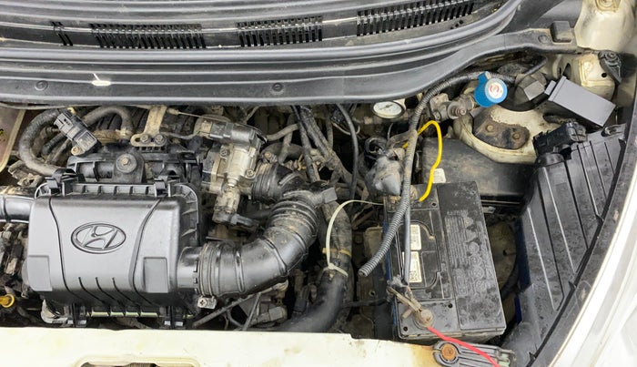 2016 Hyundai Eon ERA +, CNG, Manual, 72,814 km, Engine View - Left