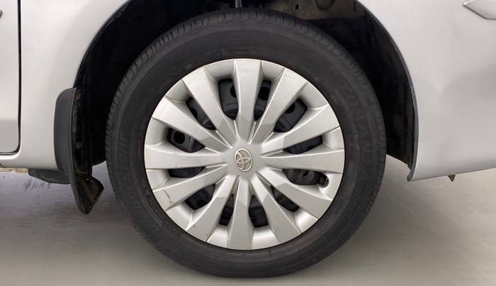 2014 Toyota Etios GD EXCLUSIVE, Diesel, Manual, 45,474 km, Right Front Wheel