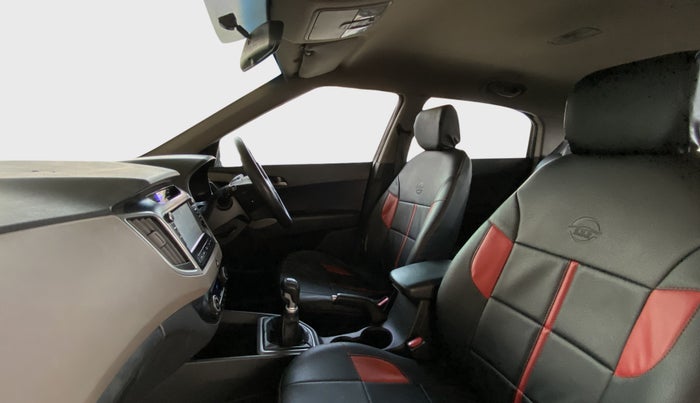 2015 Hyundai Creta 1.6 SX PLUS PETROL, Petrol, Manual, 52,085 km, Right Side Front Door Cabin