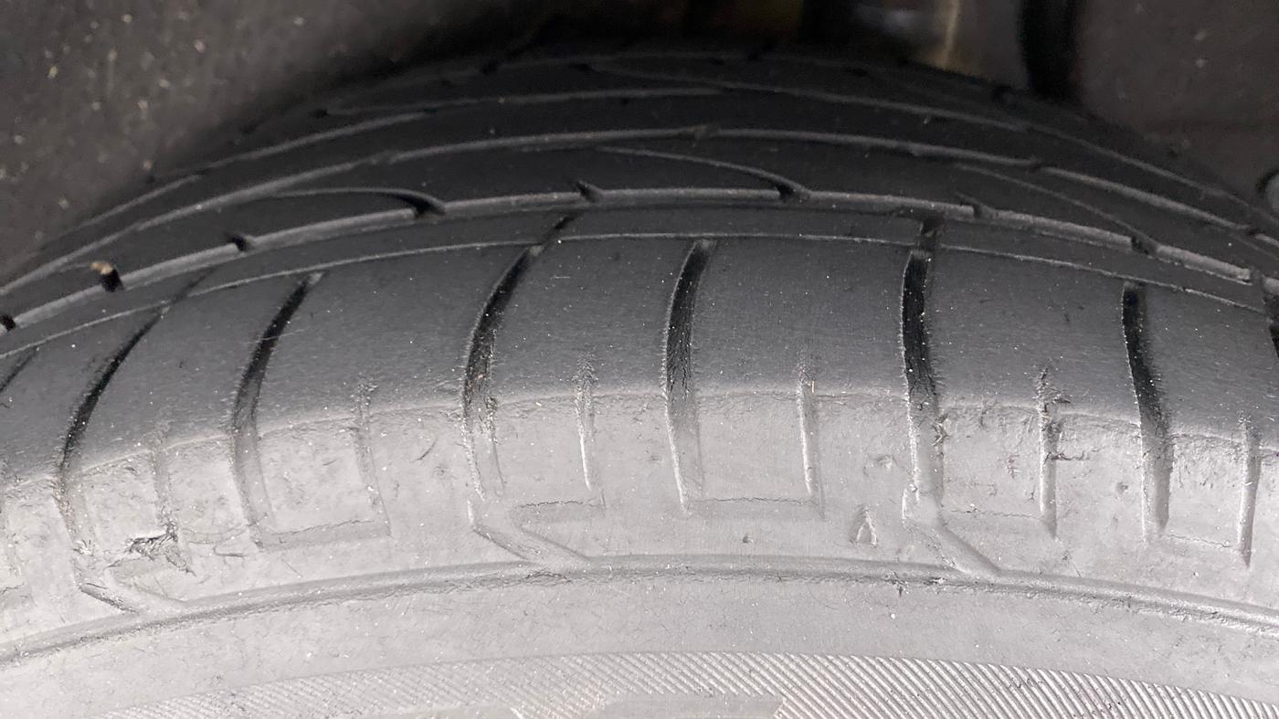 2017 Hyundai Creta 1.6 SX PLUS AUTO PETROL, Petrol, Automatic, 55,344 km, Left Rear Tyre Tread
