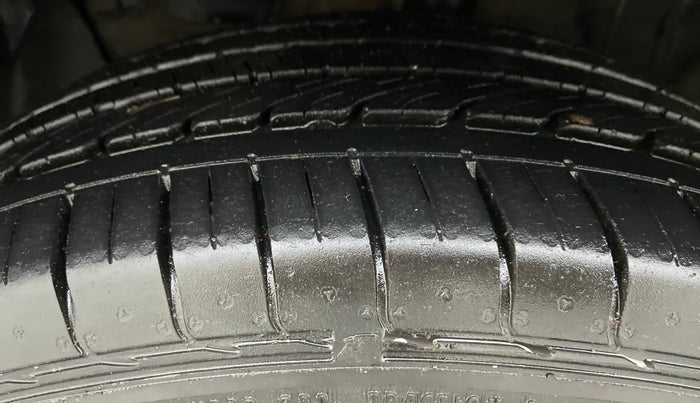 2020 Hyundai Creta E, Diesel, Manual, 21,176 km, Left Front Tyre Tread