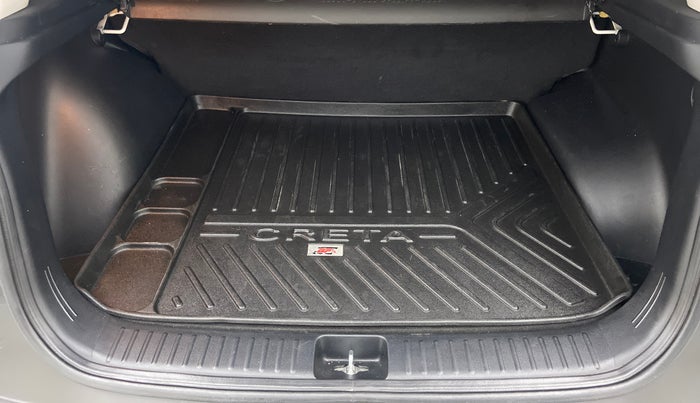 2020 Hyundai Creta E, Diesel, Manual, 21,176 km, Boot Inside