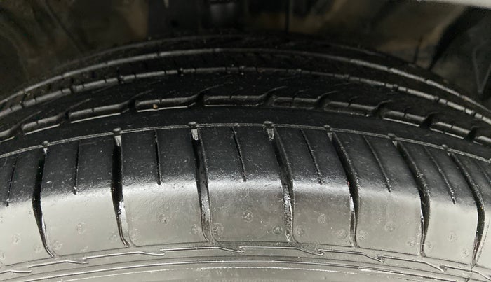 2020 Hyundai Creta E, Diesel, Manual, 21,176 km, Right Front Tyre Tread