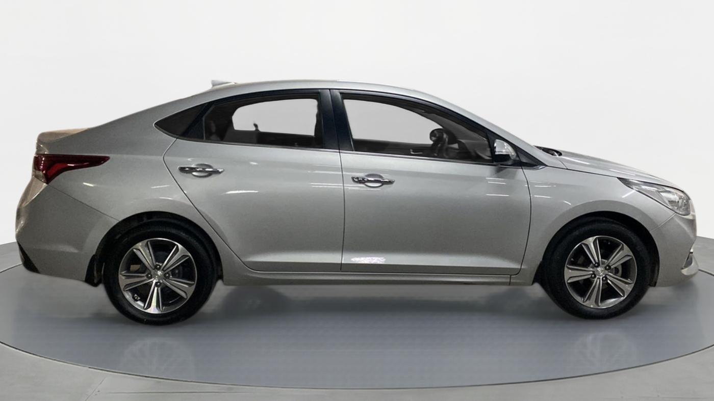 2018 Hyundai Verna 1.6 SX (O) CRDI MT, Diesel, Manual, 59,442 km, Right Side View