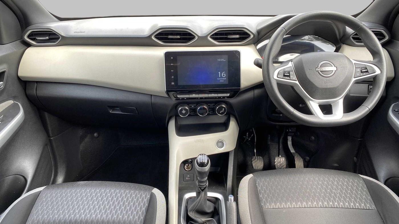 2021 Nissan MAGNITE XV DUAL TONE , Petrol, Manual, 9,138 km, Dashboard