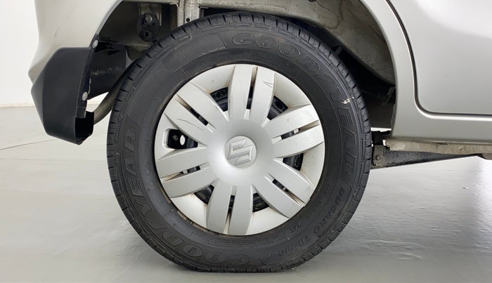 2018 Maruti Alto 800 LXI, Petrol, Manual, 21,170 km, Right Rear Wheel