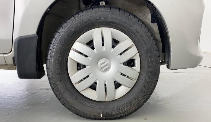 2018 Maruti Alto 800 LXI, Petrol, Manual, 21,170 km, Right Front Wheel