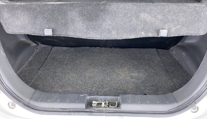 2018 Maruti Alto 800 LXI, Petrol, Manual, 21,170 km, Boot Inside