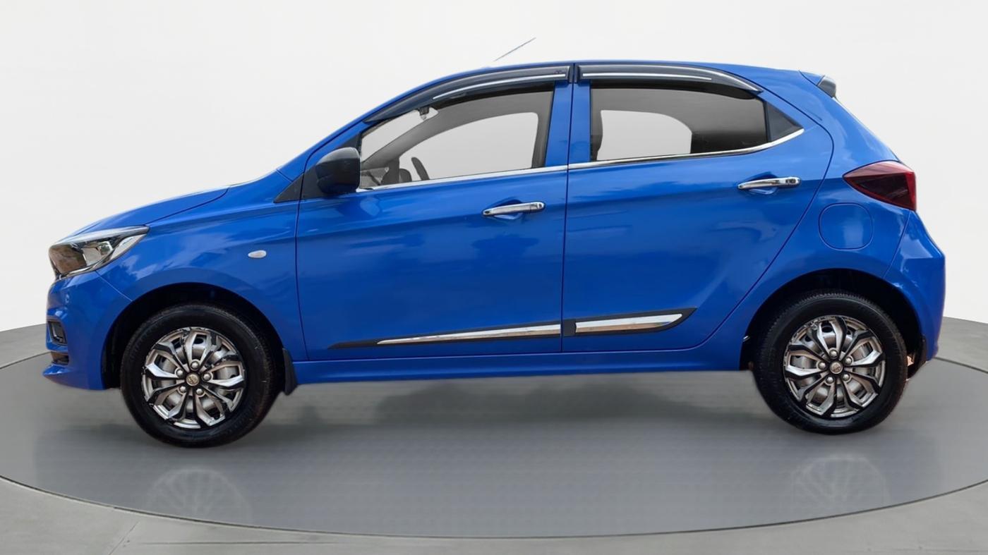 2020 Tata Tiago XE 1.2 REVOTRON, Petrol, Manual, 23,268 km, Left Side
