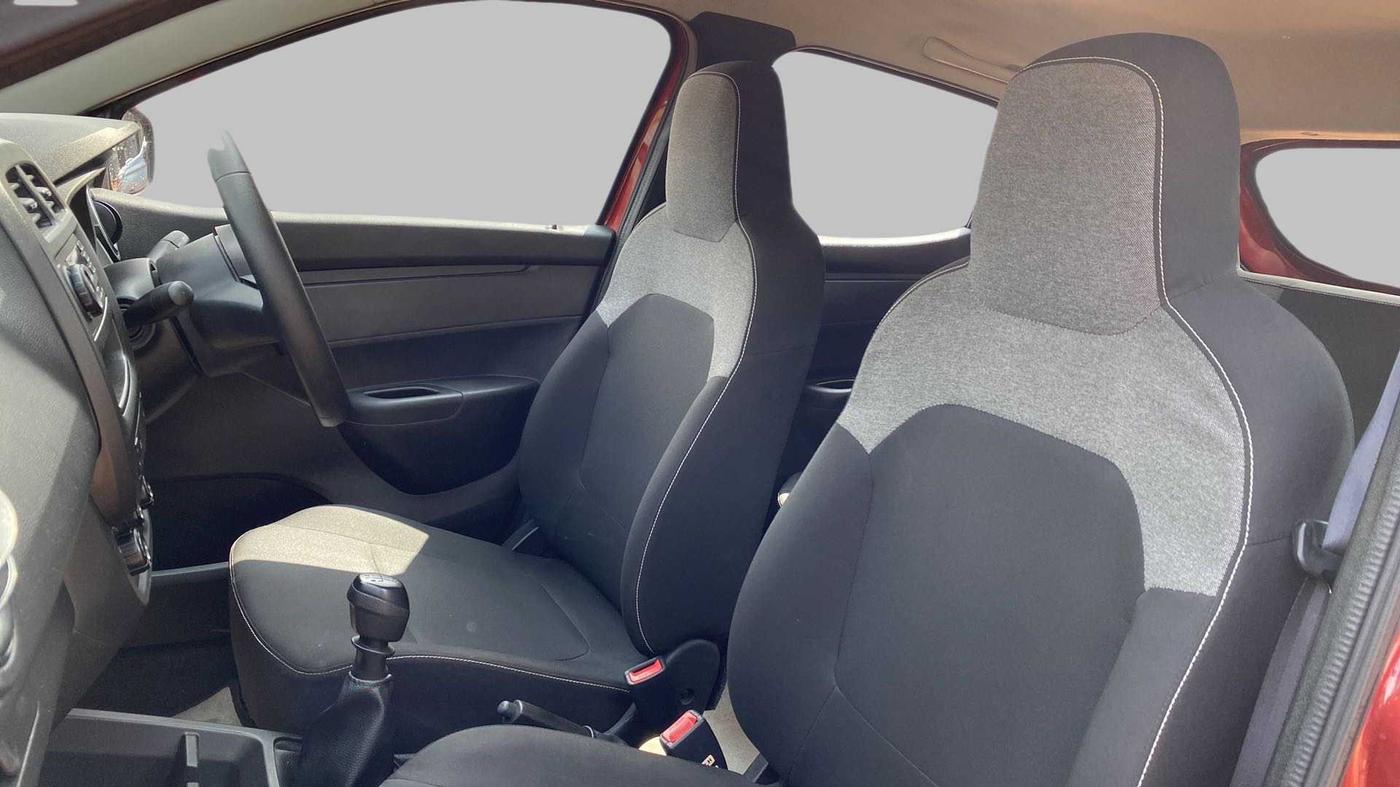 2020 Renault Kwid RXL, Petrol, Manual, 20,147 km, Right Side Front Door Cabin