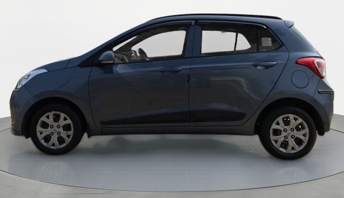 2016 Hyundai Grand i10 SPORTZ 1.2 KAPPA VTVT, Petrol, Manual, 25,637 km, Left Side