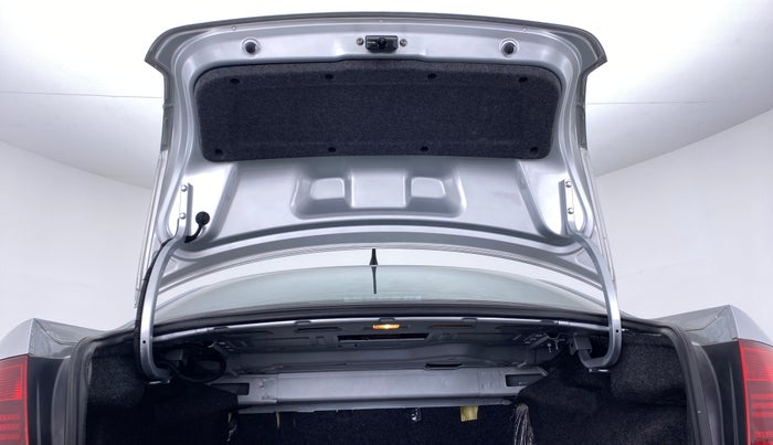 2018 Volkswagen Vento HIGHLINE PLUS TDI AT, Diesel, Automatic, 73,713 km, Boot Door Open