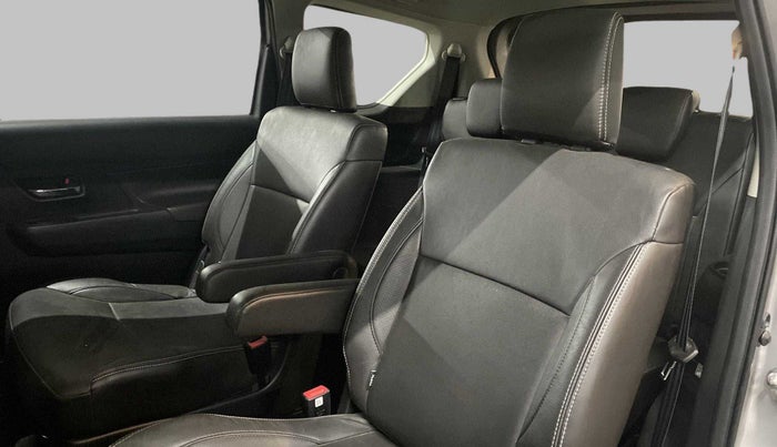 2019 Maruti XL6 ALPHA SHVS  MT, Petrol, Manual, 11,658 km, Right Side Rear Door Cabin
