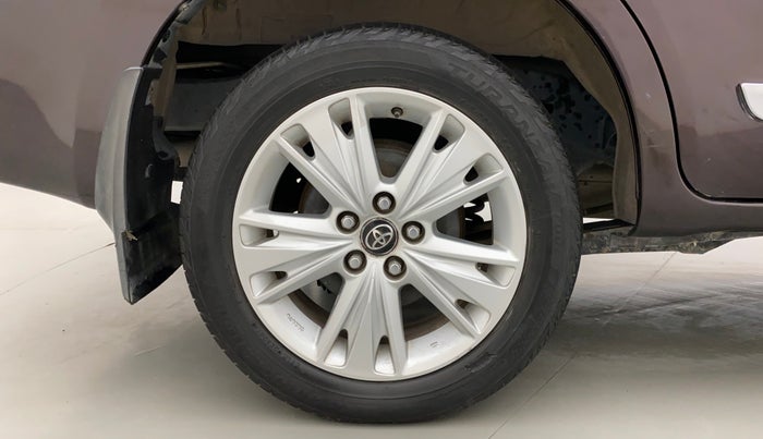 2018 Toyota Innova Crysta 2.8 ZX AT 7 STR, Diesel, Automatic, 42,625 km, Right Rear Wheel