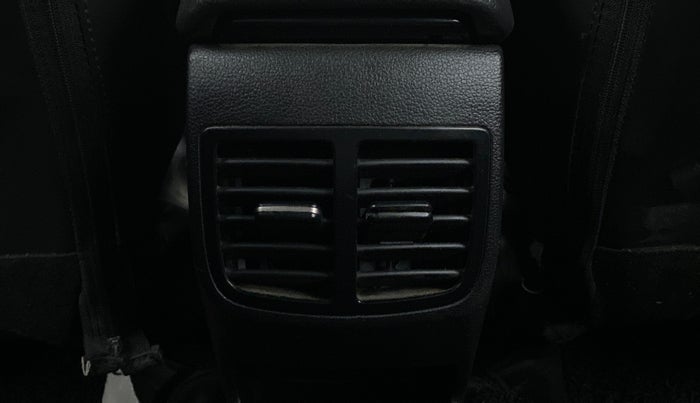 2020 Hyundai NEW I20 ASTA (O) 1.2 MT, Petrol, Manual, 56,317 km, Rear AC Vents