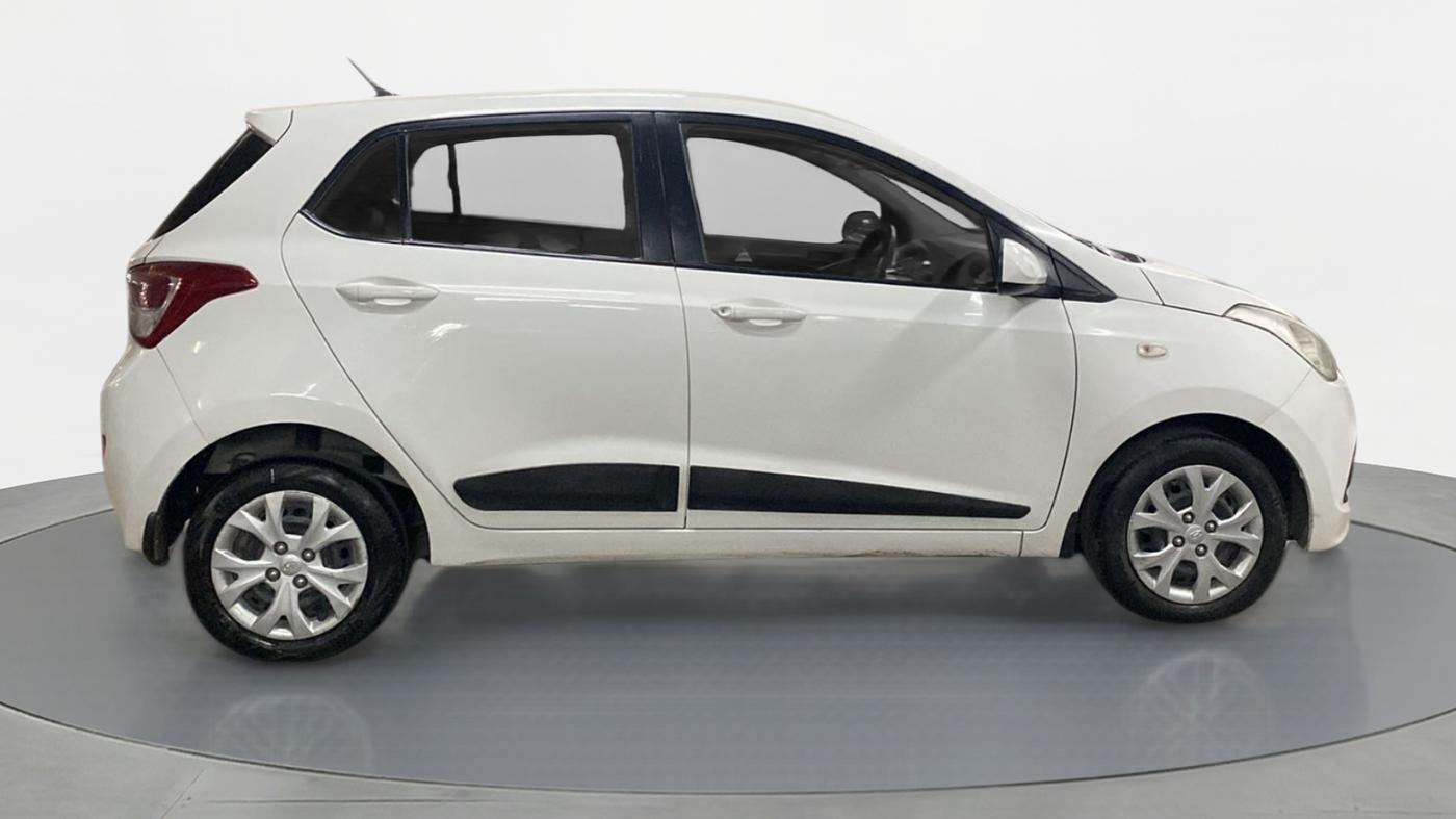 2014 Hyundai Grand i10 MAGNA 1.2 VTVT, Petrol, Manual, 81,176 km, Right Side View