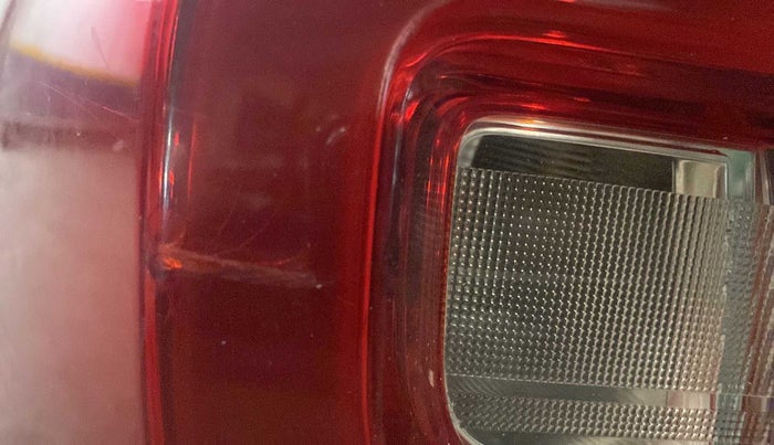 2020 Maruti Vitara Brezza ZXI +, Petrol, Manual, 52,498 km, Left tail light - Minor damage
