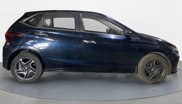 2021 Hyundai NEW I20 SPORTZ 1.2 MT, Petrol, Manual, 19,880 km, Right Side