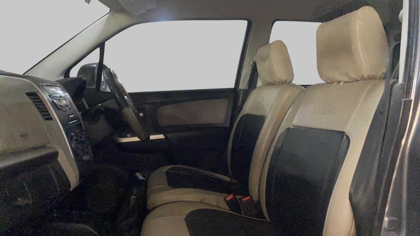 2016 Maruti Wagon R 1.0 VXI, Petrol, Manual, 24,051 km, Right Side Front Door Cabin
