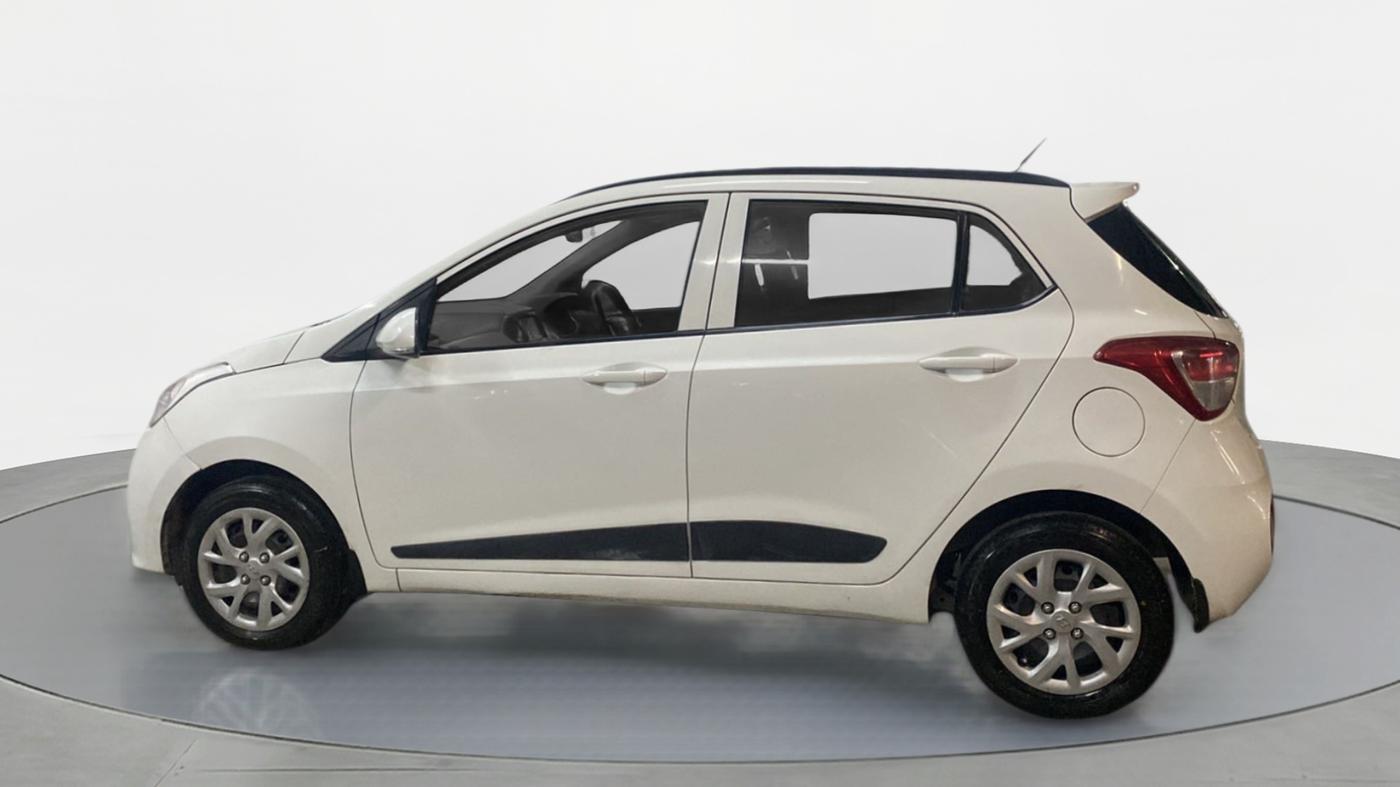 2018 Hyundai Grand i10 SPORTZ 1.2 KAPPA VTVT, Petrol, Manual, 64,434 km, Left Side