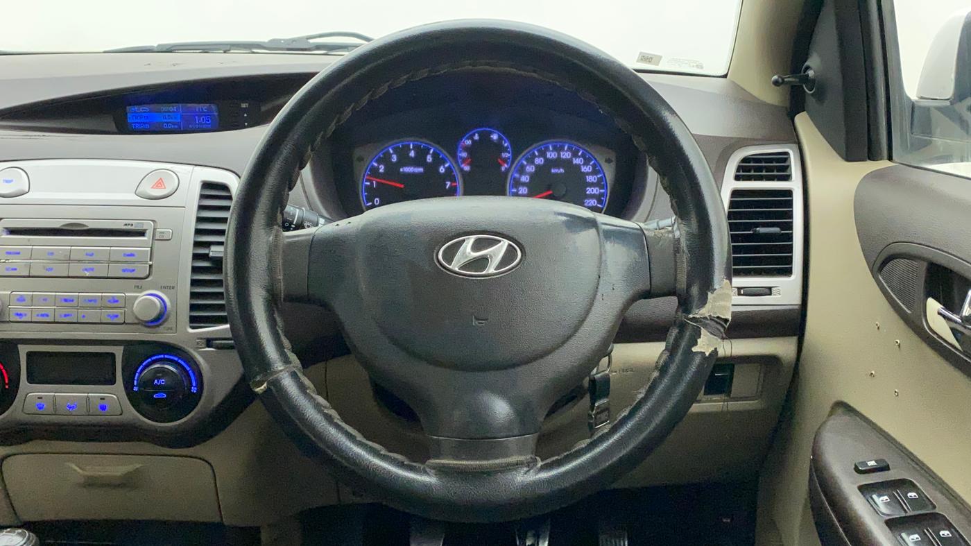 2010 Hyundai i20 MAGNA 1.2, Petrol, Manual, 76,928 km, Steering Wheel Close Up