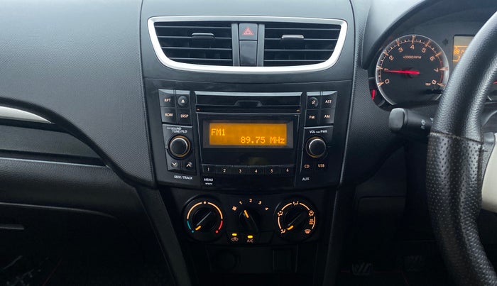 2017 Maruti Swift VXI OPT, Petrol, Manual, 33,705 km, Air Conditioner
