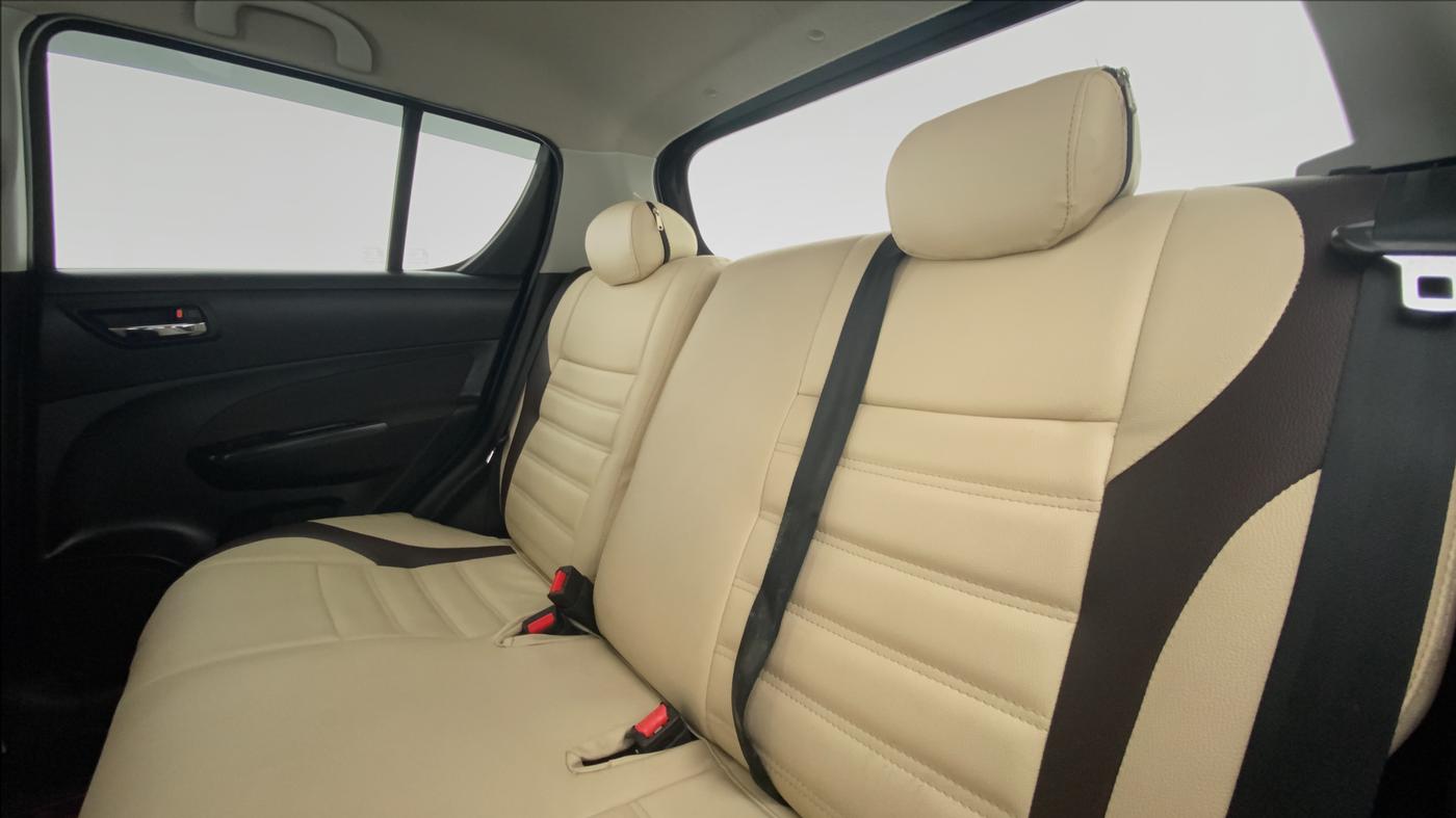 2017 Maruti Swift VXI OPT, Petrol, Manual, 33,705 km, Right Side Rear Door Cabin