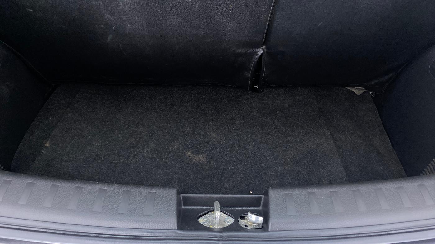2016 Maruti Swift VXI D, Petrol, Manual, 52,664 km, Boot Inside