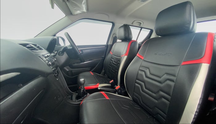 2016 Maruti Swift VXI D, Petrol, Manual, 52,664 km, Right Side Front Door Cabin