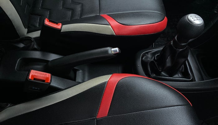 2016 Maruti Swift VXI D, Petrol, Manual, 52,664 km, Gear Lever