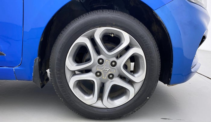 2018 Hyundai Elite i20 ASTA 1.2 (O), Petrol, Manual, 60,262 km, Right Front Wheel