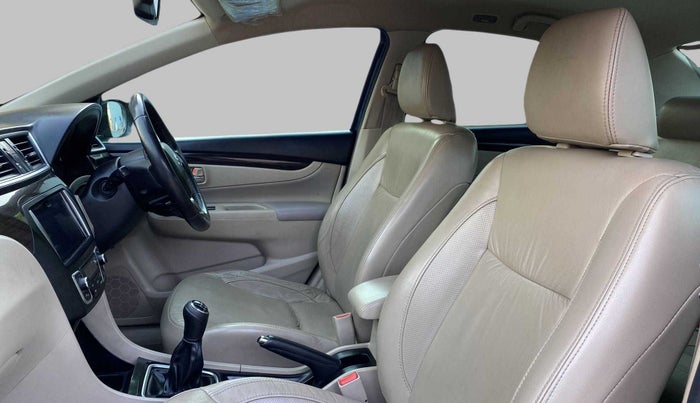 2017 Maruti Ciaz ALPHA 1.3 DDIS SHVS, Diesel, Manual, 72,919 km, Right Side Front Door Cabin