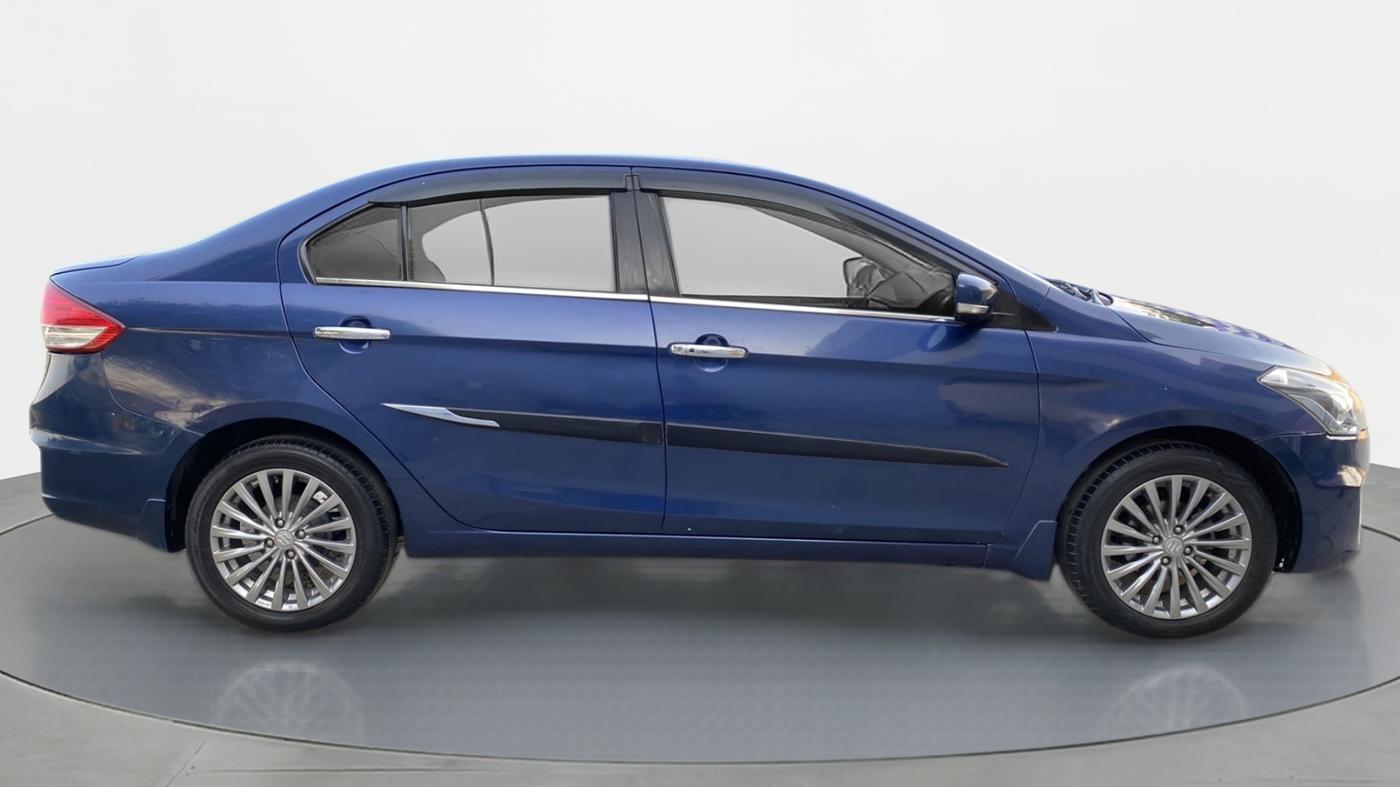 2017 Maruti Ciaz ALPHA 1.3 DDIS SHVS, Diesel, Manual, 72,919 km, Right Side View