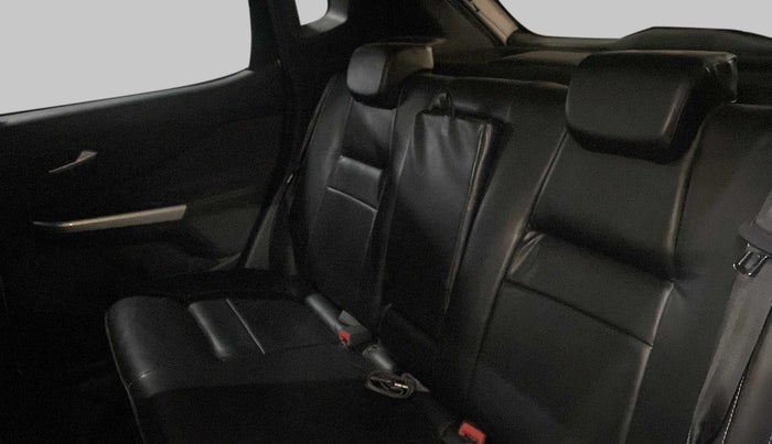 2021 Nissan MAGNITE XV PRIMIUM MT, Petrol, Manual, 24,499 km, Right Side Rear Door Cabin