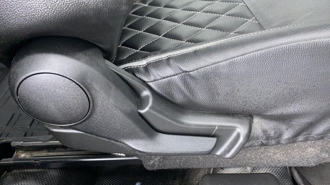 2020 Maruti Baleno DELTA PETROL 1.2, Petrol, Manual, 23,578 km, Driver Side Adjustment Panel