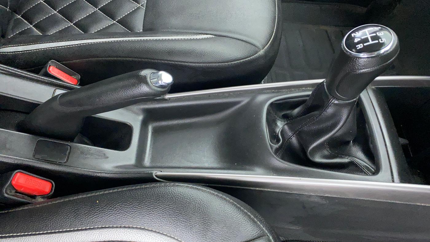 2020 Maruti Baleno DELTA PETROL 1.2, Petrol, Manual, 23,578 km, Gear Lever